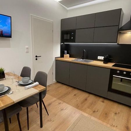 Sipsix Apartment - Modern 2 Bedroom Newly Renovated Flat With Ac In Budapest City Centre Extérieur photo