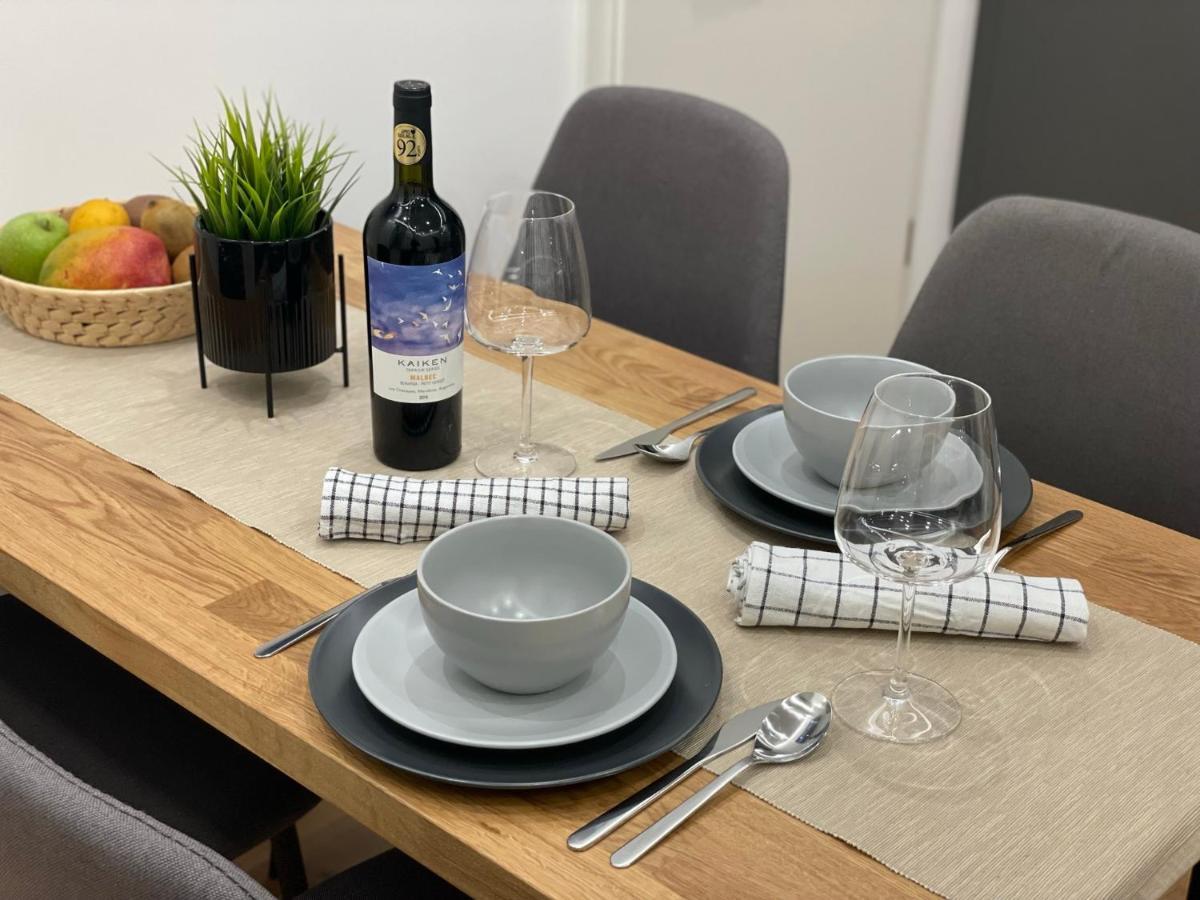Sipsix Apartment - Modern 2 Bedroom Newly Renovated Flat With Ac In Budapest City Centre Extérieur photo